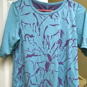 Kerrits Summer top size M